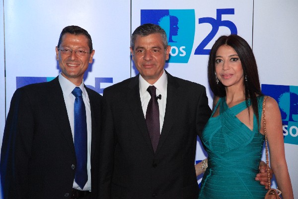 Ipsos 25 Year Anniversary